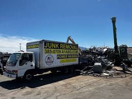 Best Retail Junk Removal  in Scottsville, KY